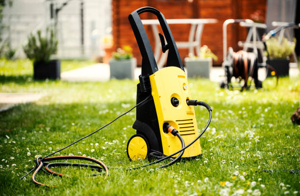 Best Pool Deck Cleaning  in Pottsville, AR